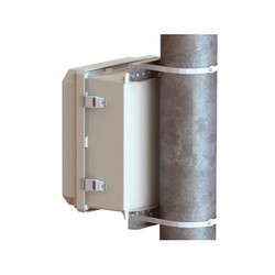 接线盒杆装套件，4~7英寸（10.2~17.8厘米）抱杆直径的图片