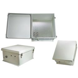 18×16×8英寸（45.7×40.6×20.3厘米）防风雨接线盒，12V直流的图片