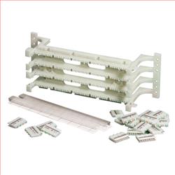 100对接线板套件，带4对接线板的图片